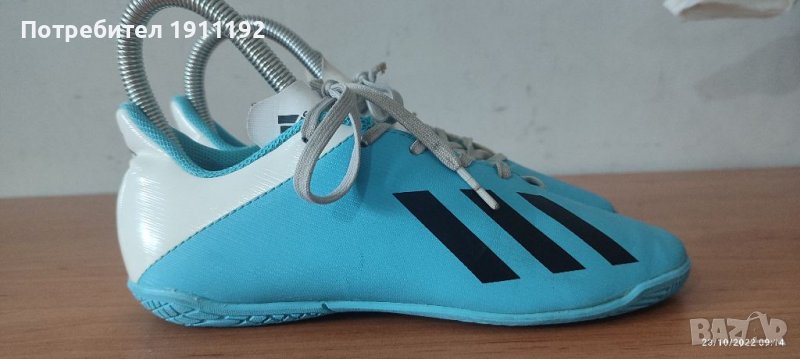 Adidas. Футболни обувки, стоножки. 35 1/2, снимка 1