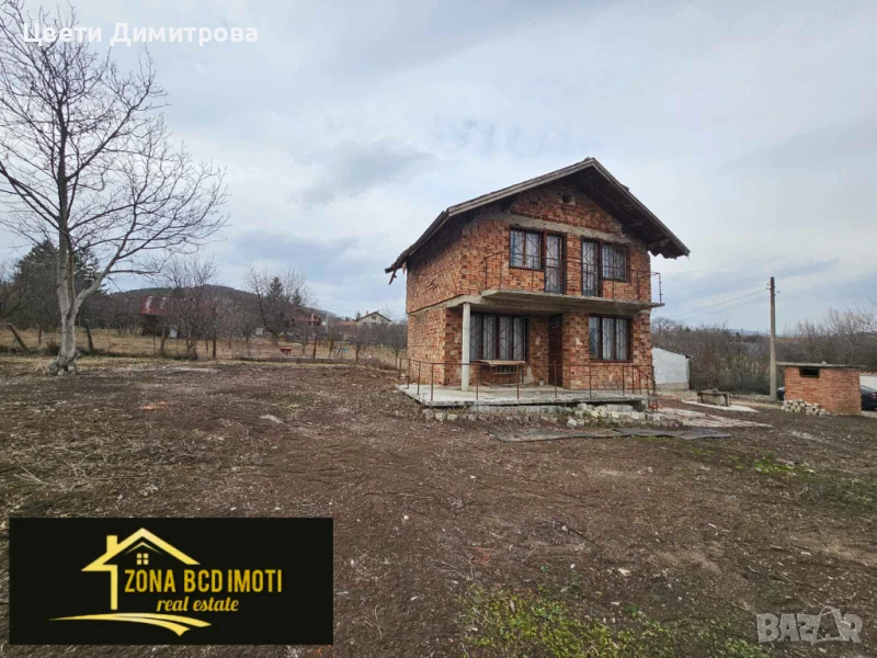 Продавам къща в с.Извор,общ.Сливница , снимка 1