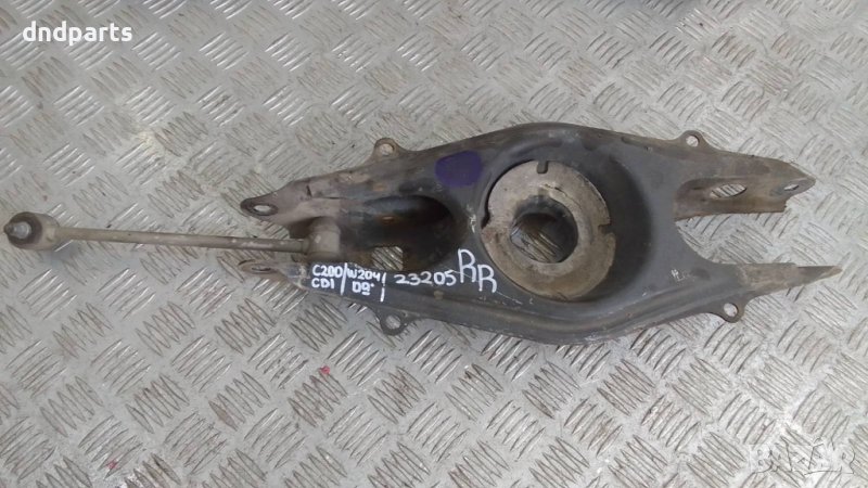 Носач Mercedes C200 CDI W204 2009г.(заден десен)	, снимка 1