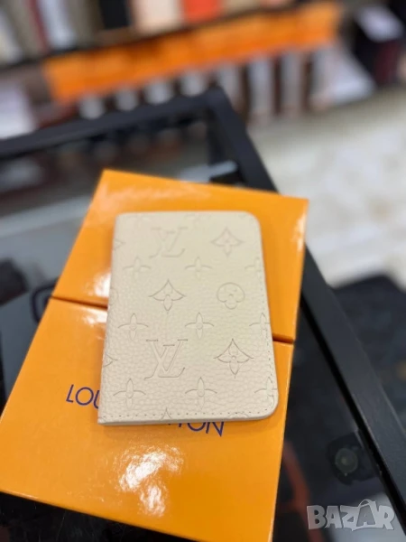 портмонета за паспорт louis vuitton , снимка 1
