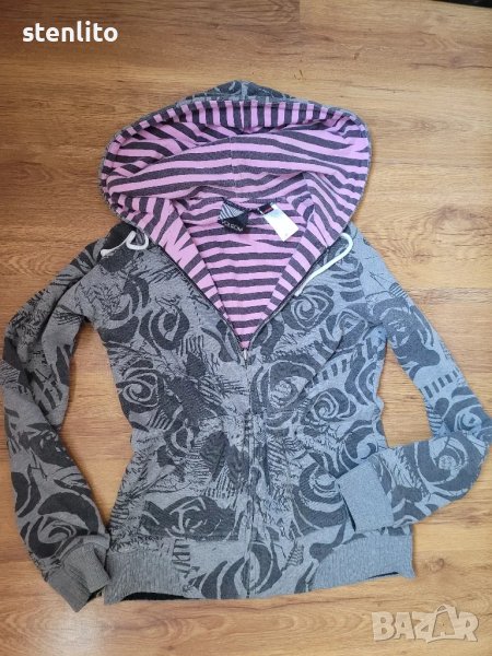 Страхотен суичър с две лица , снимка 1