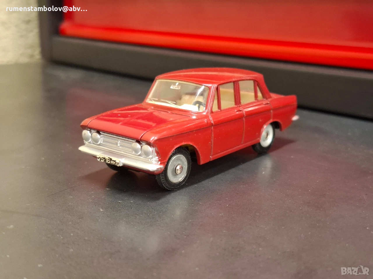 Москвич 408, Dinky toys, 1:43, снимка 1