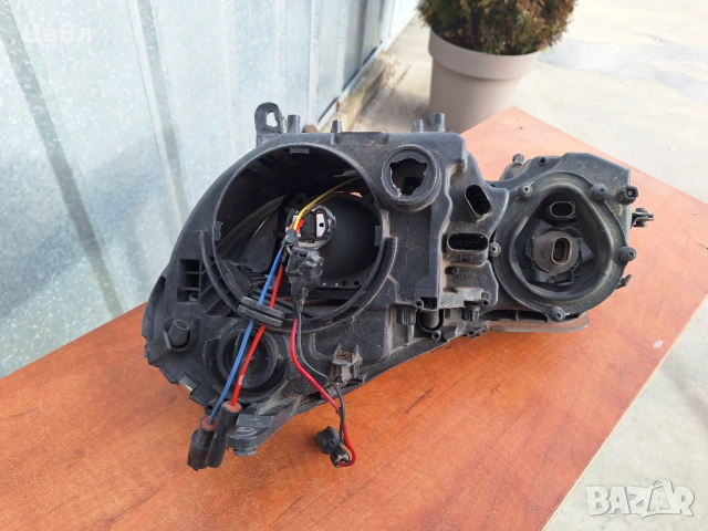 Фарове за Мерцедес Бенц Е класа  / Mercedes-Benz E Class, снимка 2 - Части - 53217677