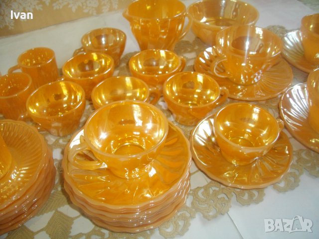 37 Части Нов Сервиз Кафе Чай Made in USA FIRE KING ANCHOR HOCKIN  Винтидж Цвят Праскова/Сьомга-1940г, снимка 9 - Сервизи - 39894665