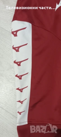 Оригинално футболно горнище на RG Ticino Mizuno в отлично състояние - размер М, снимка 6 - Спортни дрехи, екипи - 54172867