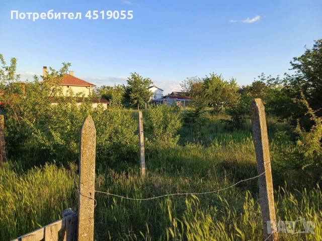 Продавам парцел с ТОК И ВОДА в гр Аксаково , снимка 4 - Парцели - 51963789