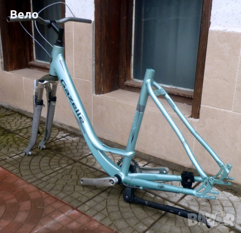 Алуминиева рамка ГАЗЕЛЕ ! 28 цола за вътрешни скорости !, снимка 7 - Части за велосипеди - 53285582