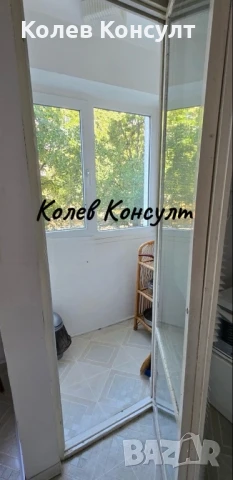 Продавам двуетажна къща в село Добрич , снимка 2 - Къщи - 51411187