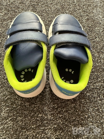 Детски маратонки Adidas Bubble, снимка 5 - Детски маратонки - 51780788