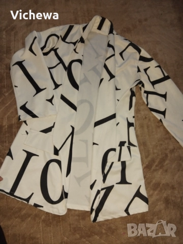 Дамско сако , снимка 3 - Сака - 52216525