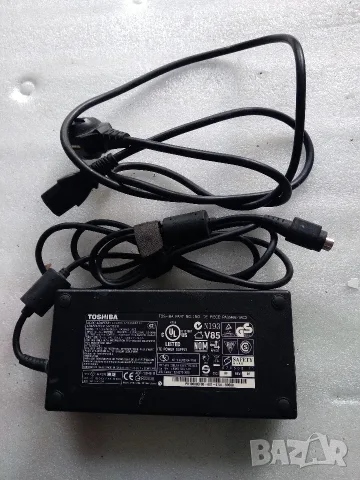Зарядно за лаптоп TOSHIBA PA3546E-1AC3 180W, снимка 2 - Кабели и адаптери - 55829153
