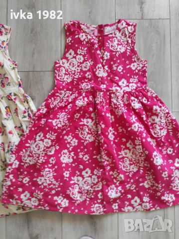 Рокли за 7-8 години , снимка 2 - Детски рокли и поли - 51176820