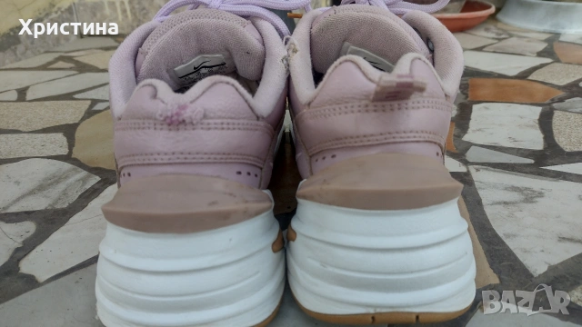 Дамски маратонки Nike , снимка 2 - Маратонки - 53238815