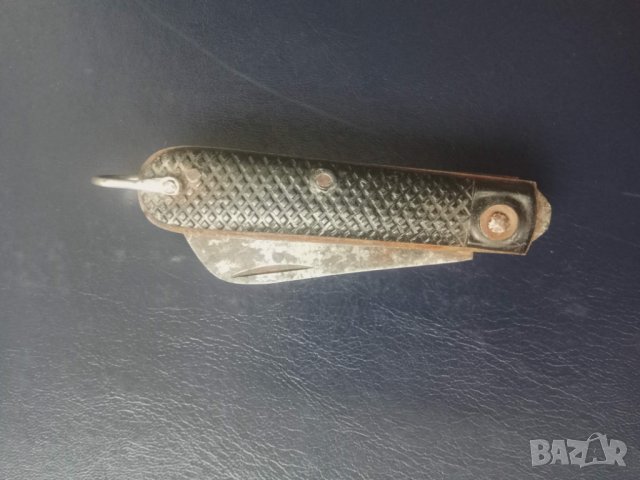 Продавам ножче за моряци