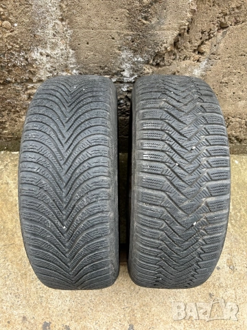Зимни гуми с джанти 205/55 R 16, снимка 2 - Гуми и джанти - 52062567