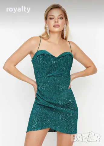 Стилна дамска рокля 