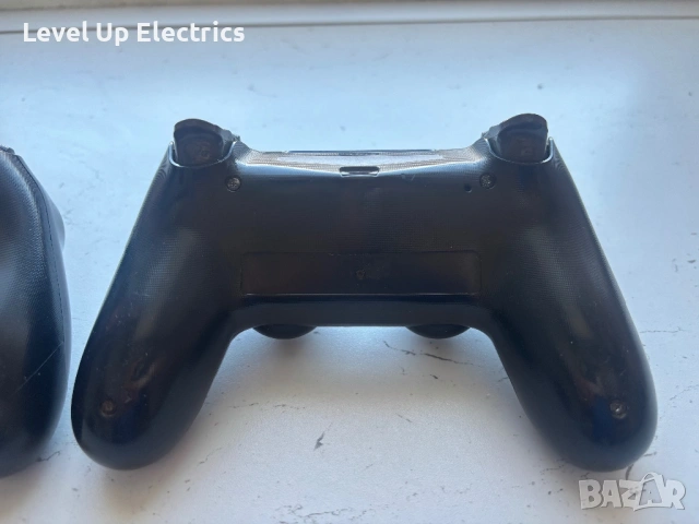 PlayStation 4 джойстик, снимка 5 - Джойстици и геймпадове - 54319612