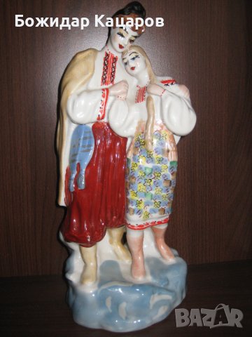 Стара  порцеланова фигура- СССР. Цена 75 лева. Пращам по Еконт.