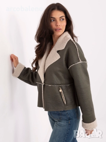 Дамско късо яке от еко кожа с подплата и имитация на джобове, 5цвята , снимка 4 - Якета - 51696789