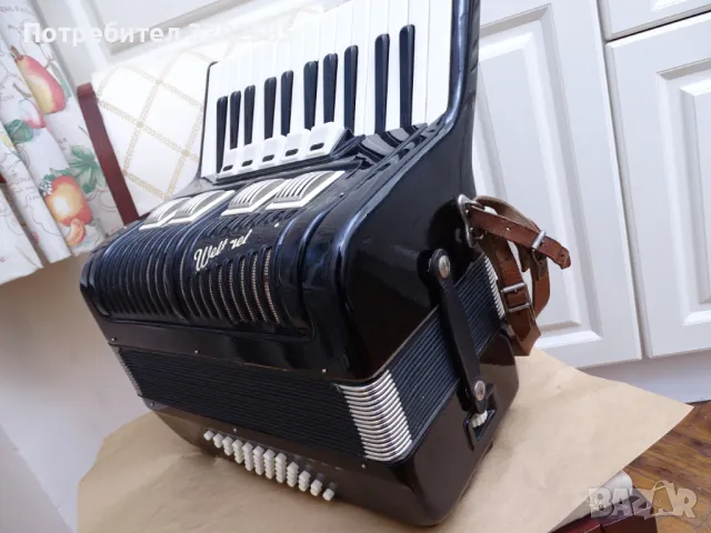 Акордеон Велтмайстер 40 баса, снимка 4 - Акордеони - 48586198