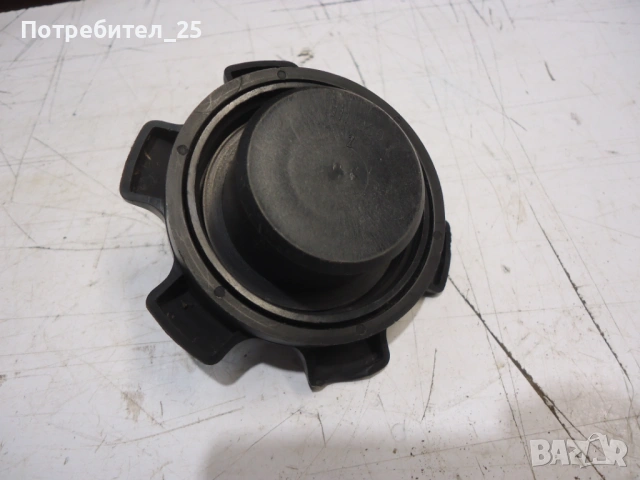 Капачка резервоар - Шкода, снимка 2 - Части - 53117150