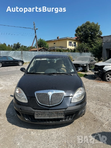 На Части! Ланчия/Lancia Ypsilon 1.3multijet 2004г, снимка 2 - Автомобили и джипове - 52597735
