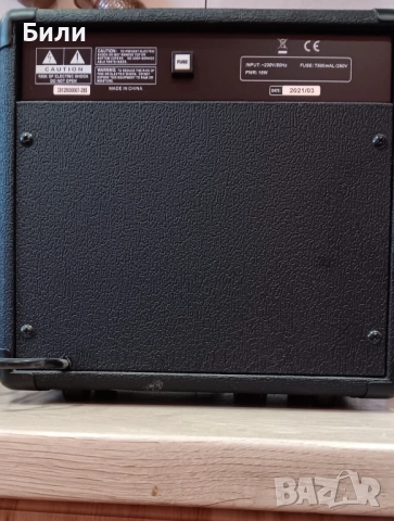 Комбо усилвател , снимка 2 - Китари - 52022183