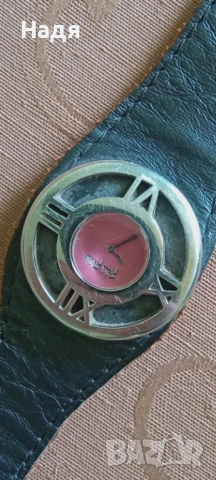 Часовник Folli Follie, снимка 2 - Дамски - 52316302