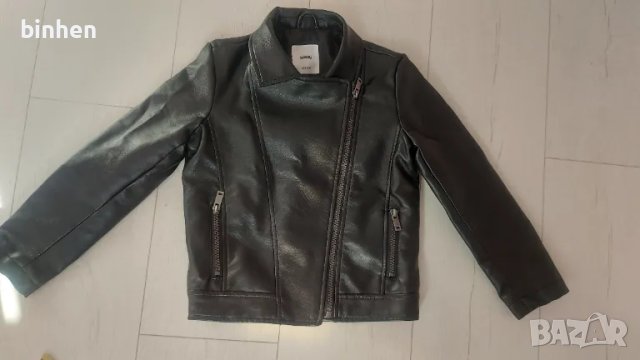 Детско кожено яке 6-7г(122-128 размер), снимка 3 - Детски якета и елеци - 47619723