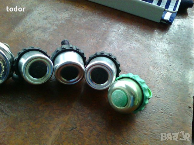 продавам звънчета и седалка, снимка 8 - Аксесоари за велосипеди - 42563015