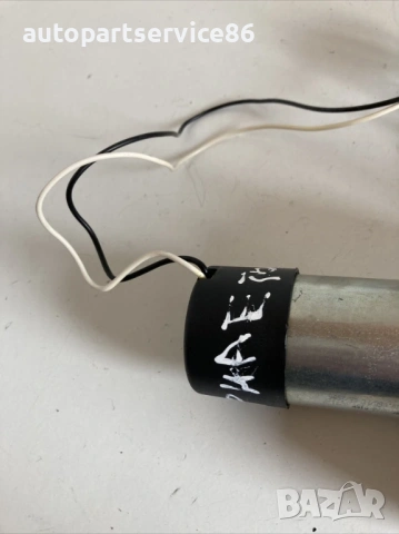 Хидравлична помпа за задния капак за Volkswagen Phaeton 3.0 Tdi (2008), снимка 2 - Части - 54181151