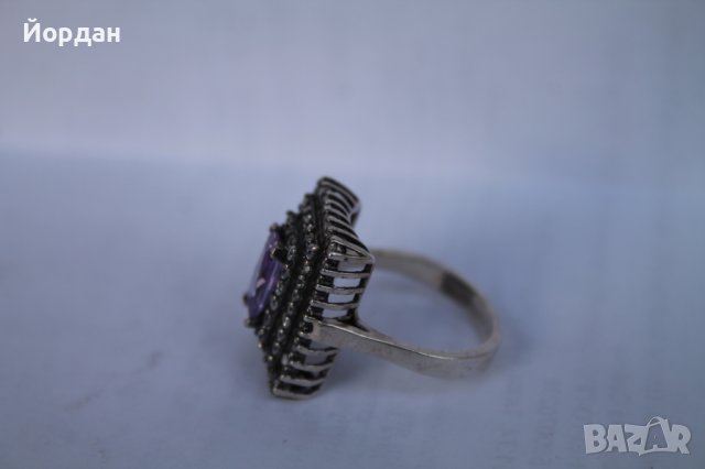 Сребърен дамски пръстен с аметист, снимка 4 - Други ценни предмети - 44278634