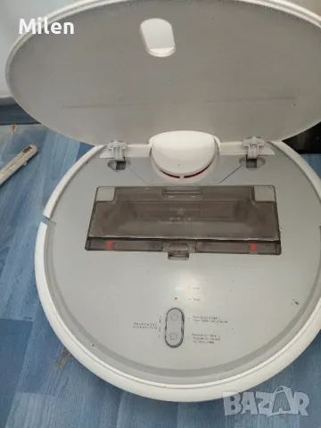 робот , снимка 2 - Прахосмукачки - 50250472