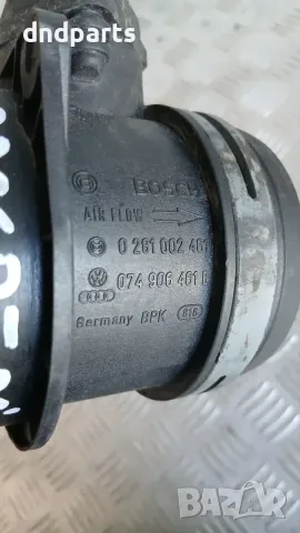 Дебитомер VW Passat B6 2.0 TDI 140hp 2006 0281002461 074906461B Volkswagen Passat (B6) (2005-2010), снимка 2 - Части - 56077284