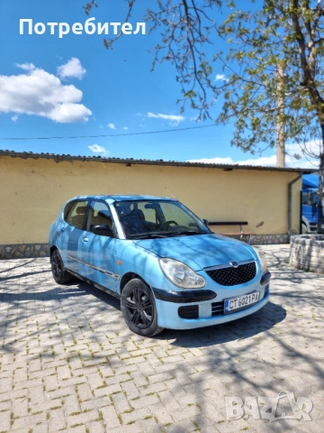 Daihatsu Sirion, снимка 3 - Автомобили и джипове - 54244160