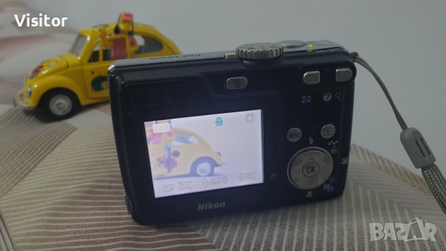фотоапарат Nikon Coolpix 7900, снимка 4 - Фотоапарати - 52818474