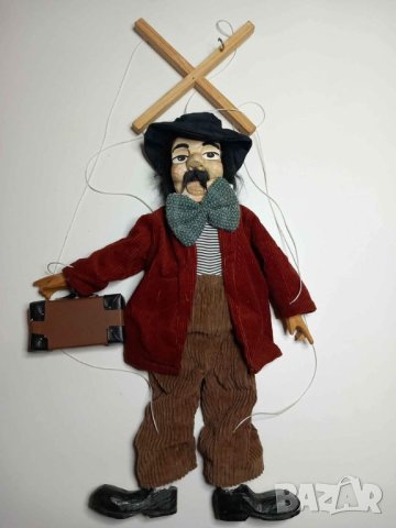 Дървена кукла на конци /марионетка , уникат в перфектно състояние, снимка 10 - Антикварни и старинни предмети - 40294976