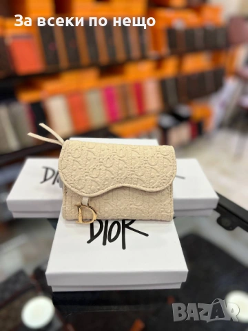 Christian Dior Дамско Портмоне Кристиян Диор - Налични Различни Цветове Код SK486 , снимка 7 - Портфейли, портмонета - 53068562