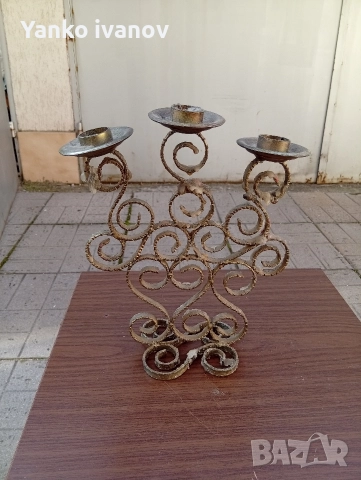 Свещник троен