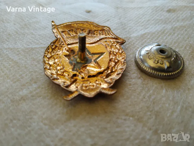 Знак Гвардия. СССР (2). бронз. емайл., снимка 4 - Антикварни и старинни предмети - 48128371