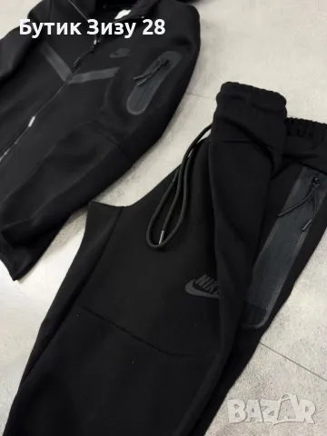 Детски екипи Nike Tech Fleece, 5 цвята, снимка 10 - Детски комплекти - 49569897