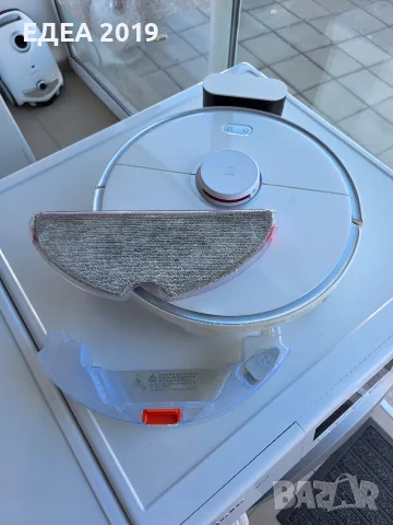 Роботизирана прахосмукачка за сухо и мокро почистване Roborock S5 Max, снимка 11 - Прахосмукачки - 56112626