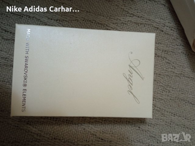 Оригинален комплект Swarovski - обеци, колие и пръстен, снимка 8 - Бижутерийни комплекти - 38077466