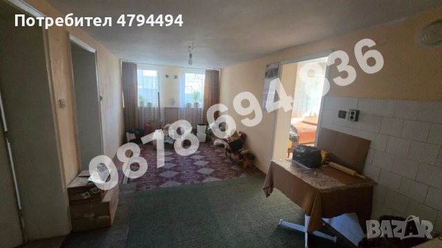 Два етажа от къща с гараж и двор в кв. Варош, Разград, снимка 14 - Етаж от къща - 54170930