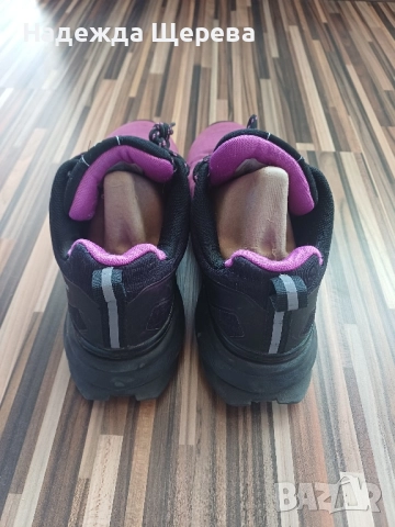 Спортни обувки, снимка 3 - Маратонки - 51775943