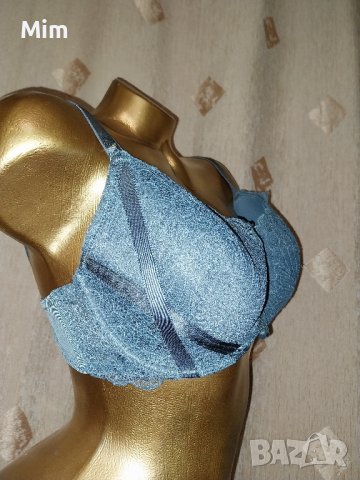 Hunkemoller 80 E Дантелен сутиен в зелено 