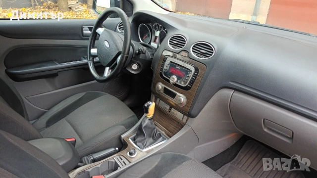 Икономичен! Ford Focus 1.6 Ghia газ | Поддръжка + Екстри | София, снимка 7 - Автомобили и джипове - 52354549