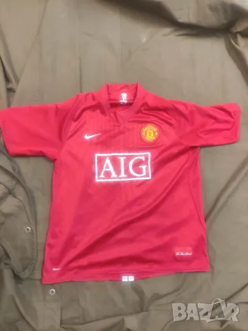 Продавам тениска Manchester United   