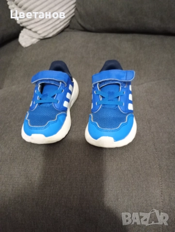 Детски маратонки Adidas 23 1/2, снимка 3 - Детски маратонки - 51866942