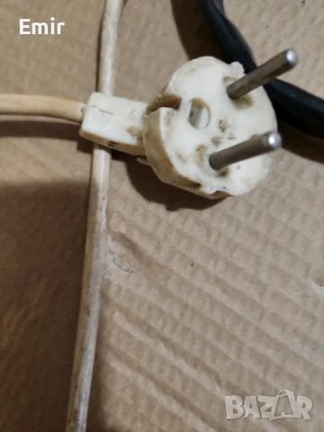 Продавам радио Vef 206 